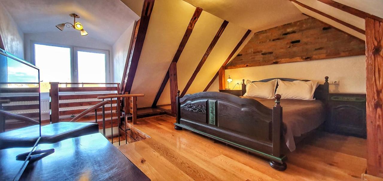 Casa Crown Hotel Brasov Bagian luar foto